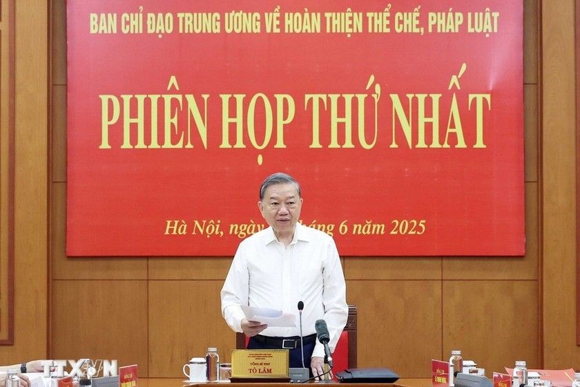 Tạo ra những đột phá mới về thể chế, pháp luật để đất nước vươn mình